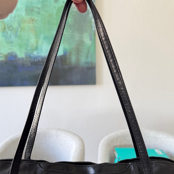 HOBO Black Leather Vintage Tote Bag lots of ❤️ so soft great shape for older bag - Picture 8 of 15